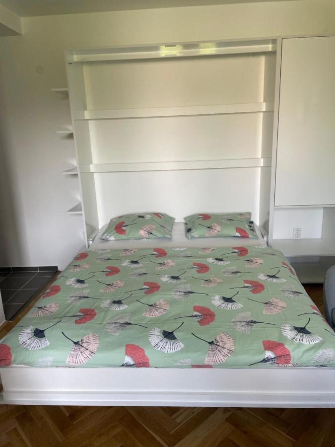 Apartman V Kratke Kamenicky Senov Exterior foto